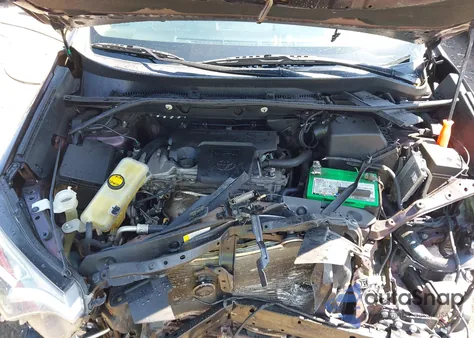 2016 Toyota Rav4 Xle z USA, uszkodzony, nr VIN 2T3RFREV6GW453088